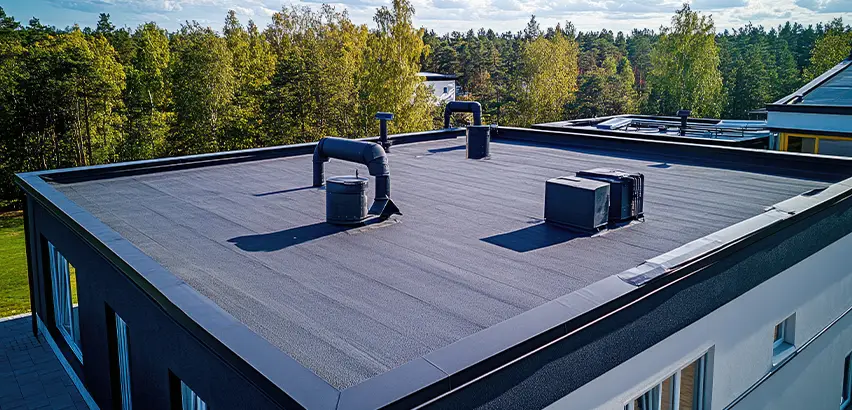 Professional Flat Roof Replacement Services in Bothell, WA